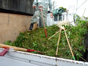 糟屋郡長者原　貸家除草工事　空家管理