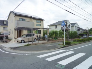 筑紫野市美しが丘南　M様邸　植栽生垣工事