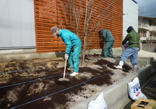 南区柏原　S様邸　外構ブロック・植栽工事