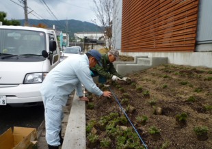 南区柏原　S様邸　外構ブロック・植栽工事