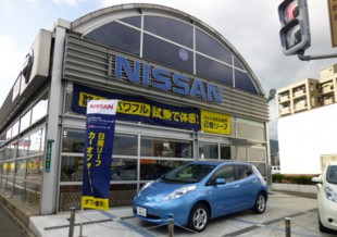 通古賀　福岡日産様　カイヅカ剪定